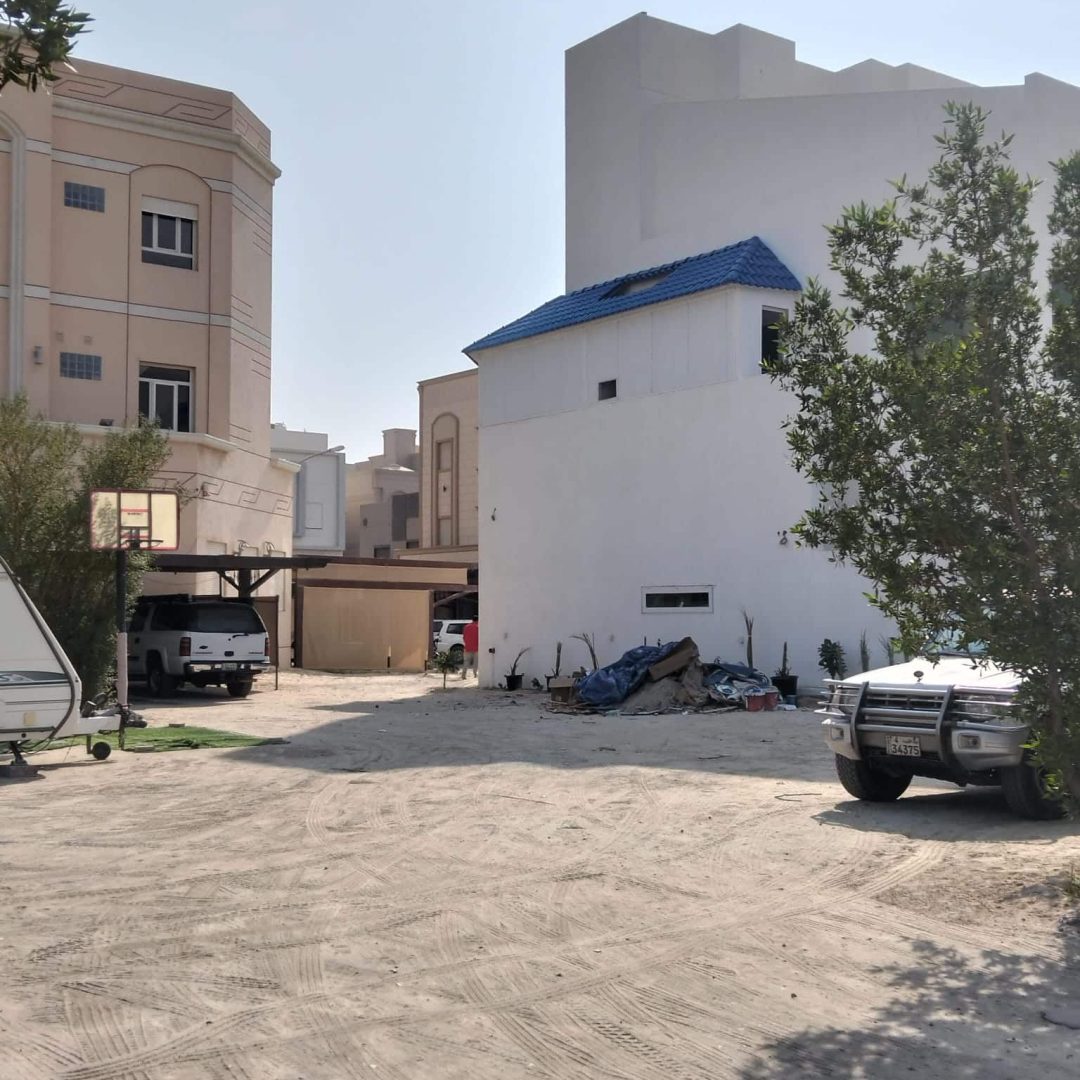 مقاول تركيب قرميد الكويت 90093623 معلم تركيب قرميد ايطالي